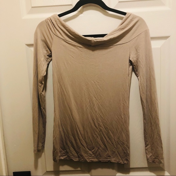 Aritzia Wilfred Over the Shoulder Top - Picture 5 of 7
